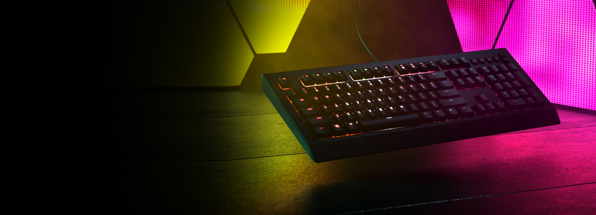 کيبورد ريزر مدل Razer CYNOSA V2