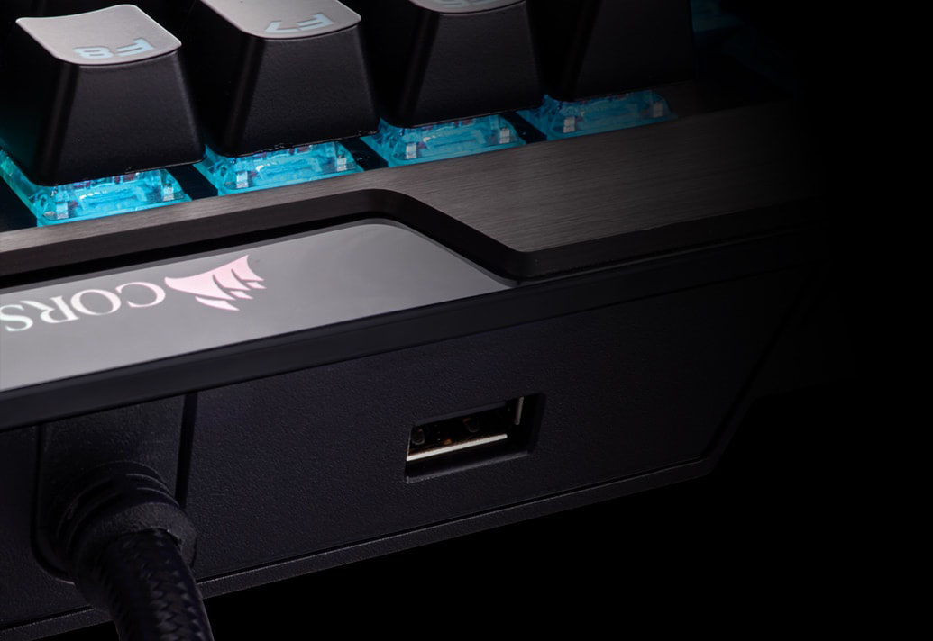 کیبورد کورسیر CORSAIR K70 RGB MK 2 کیبورد کورسیر CORSAIR K70 RGB MK 2