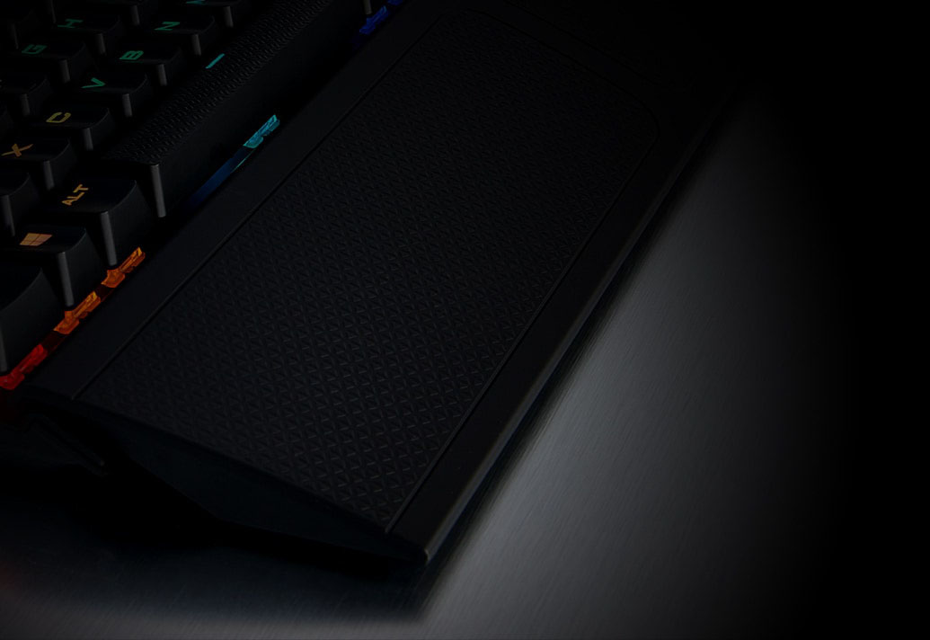 کیبورد کورسیر CORSAIR K70 RGB MK 2 کیبورد کورسیر CORSAIR K70 RGB MK 2