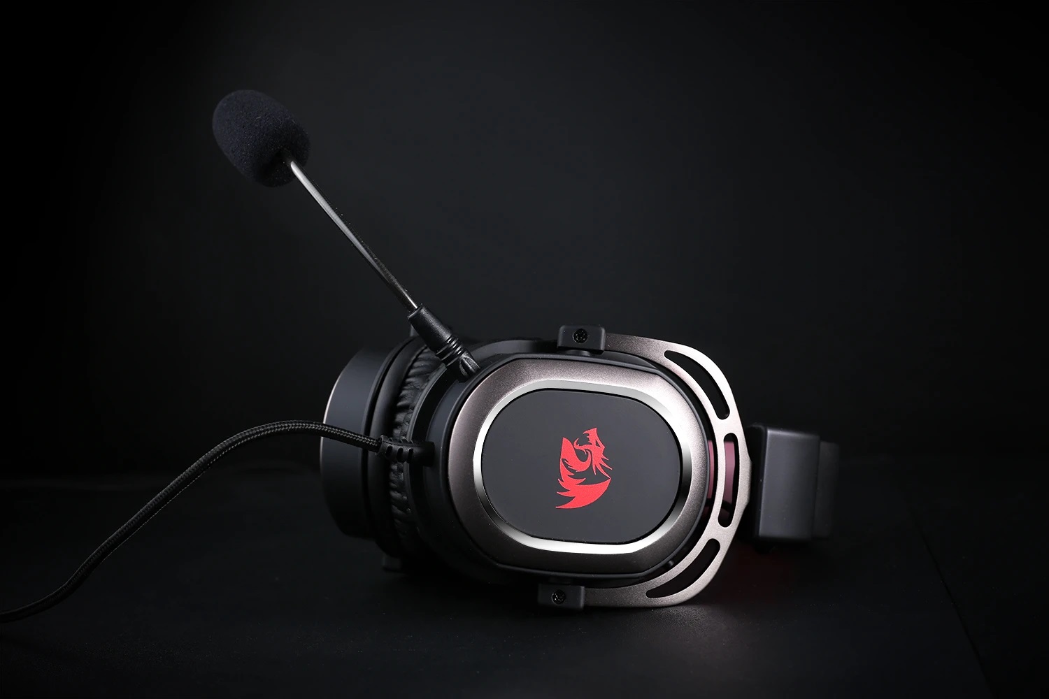 هدست گیمینگ ردراگون Redragon HELIOS H710