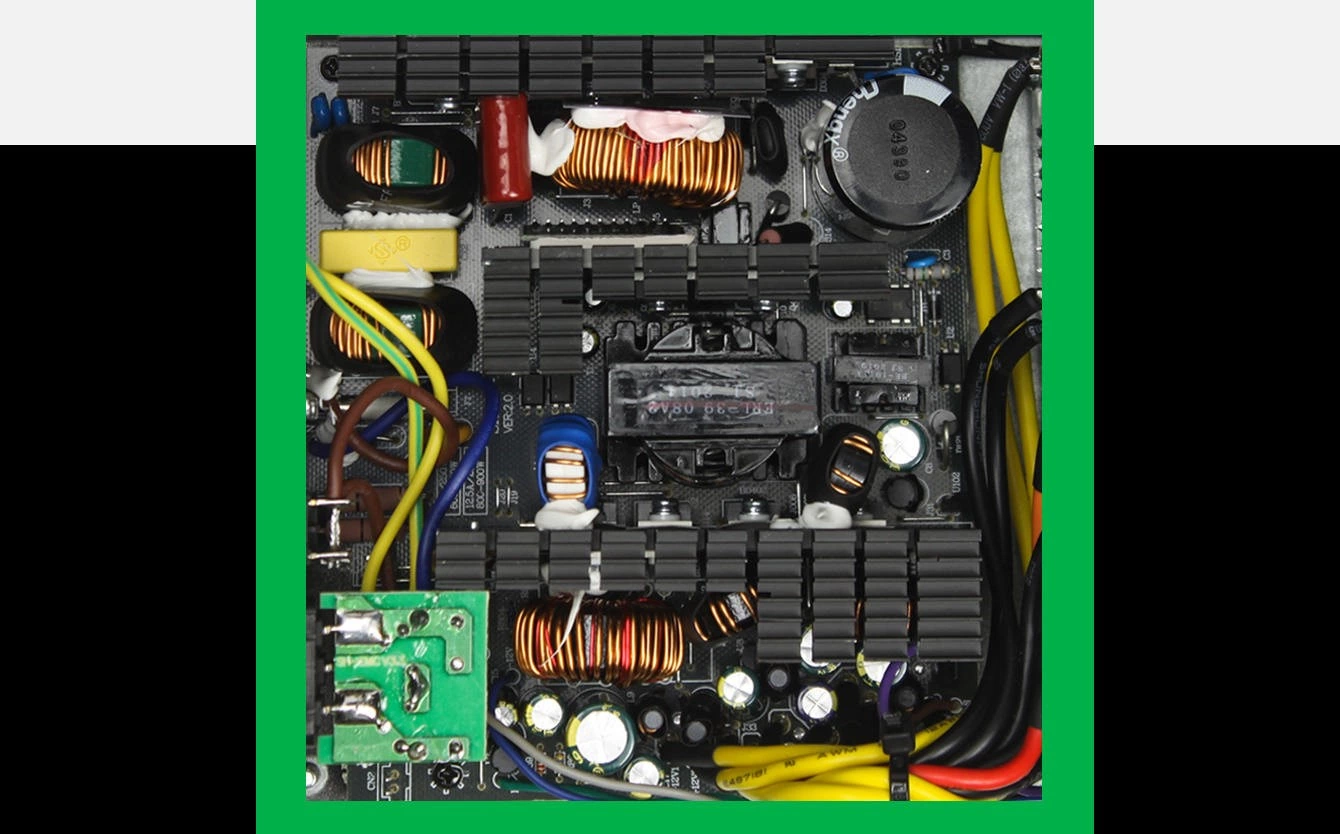 پاور - منبع تغذیه گیم مکس Gamemax RGB 1050 STD