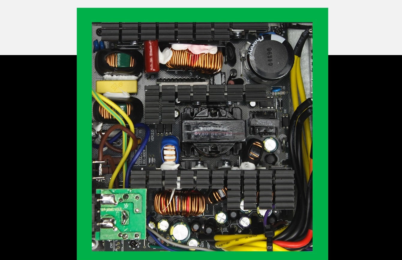 پاور - منبع تغذیه گیم مکس Gamemax RGB 750