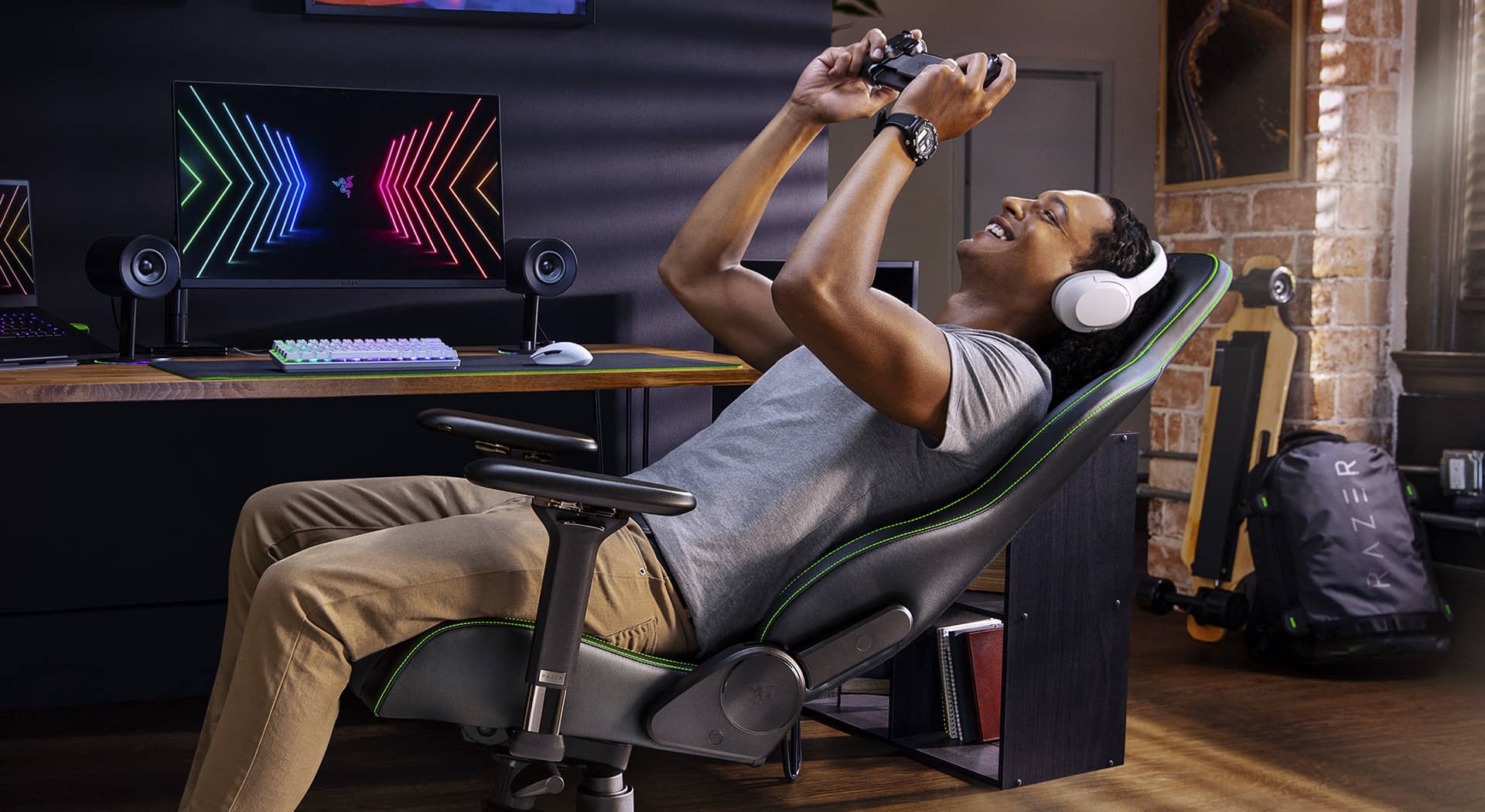 صندلی گیمینگ ریزر Razer Enki