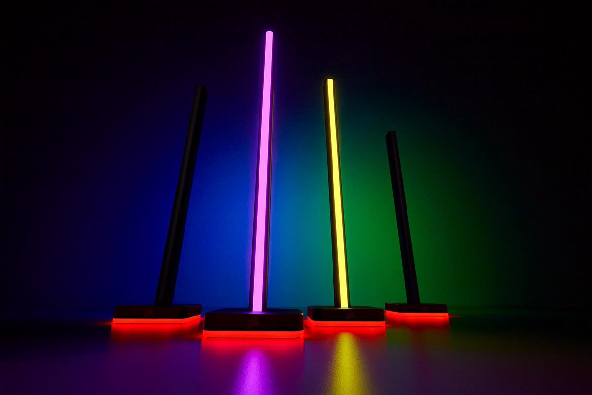 کیت استارت برج های روشنایی کورسیر مدل iCUE LT100کیت استارت برج های روشنایی کورسیر مدل LT100