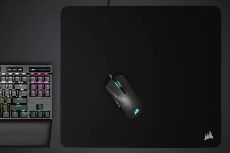 موس گیمینگ کورسیر مدل Corsair SABRE RGB PRO CHAMPION SERIES Ultra-Light موس گیمینگ کورسیر مدل Corsair SABRE RGB PRO CHAMPION SERIES Ultra-Light