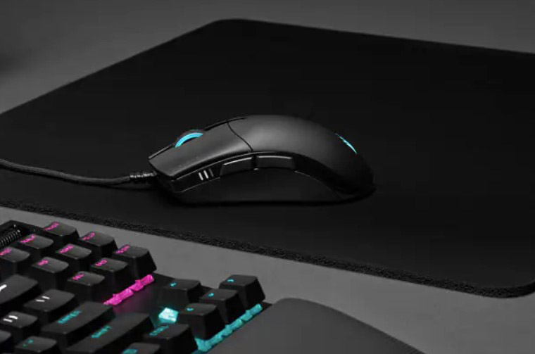 موس گیمینگ کورسیر مدل Corsair SABRE RGB PRO CHAMPION SERIES Ultra-Light موس گیمینگ کورسیر مدل Corsair SABRE RGB PRO CHAMPION SERIES Ultra-Light