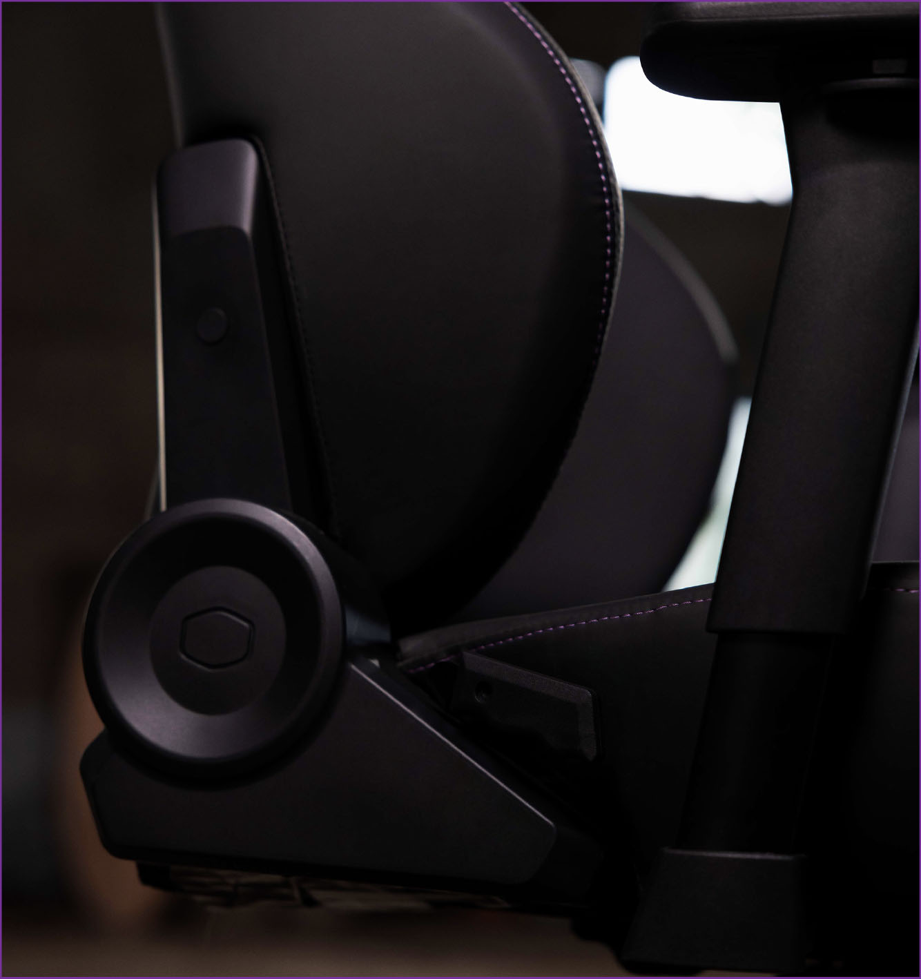 صندلی گیمینگ کولرمستر HYBRID 1 ERGO 30TH ANNIVERSARY EDITION