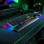 کيبورد گیمینگ ريزر Razer BlackWidow V4 Green Switch